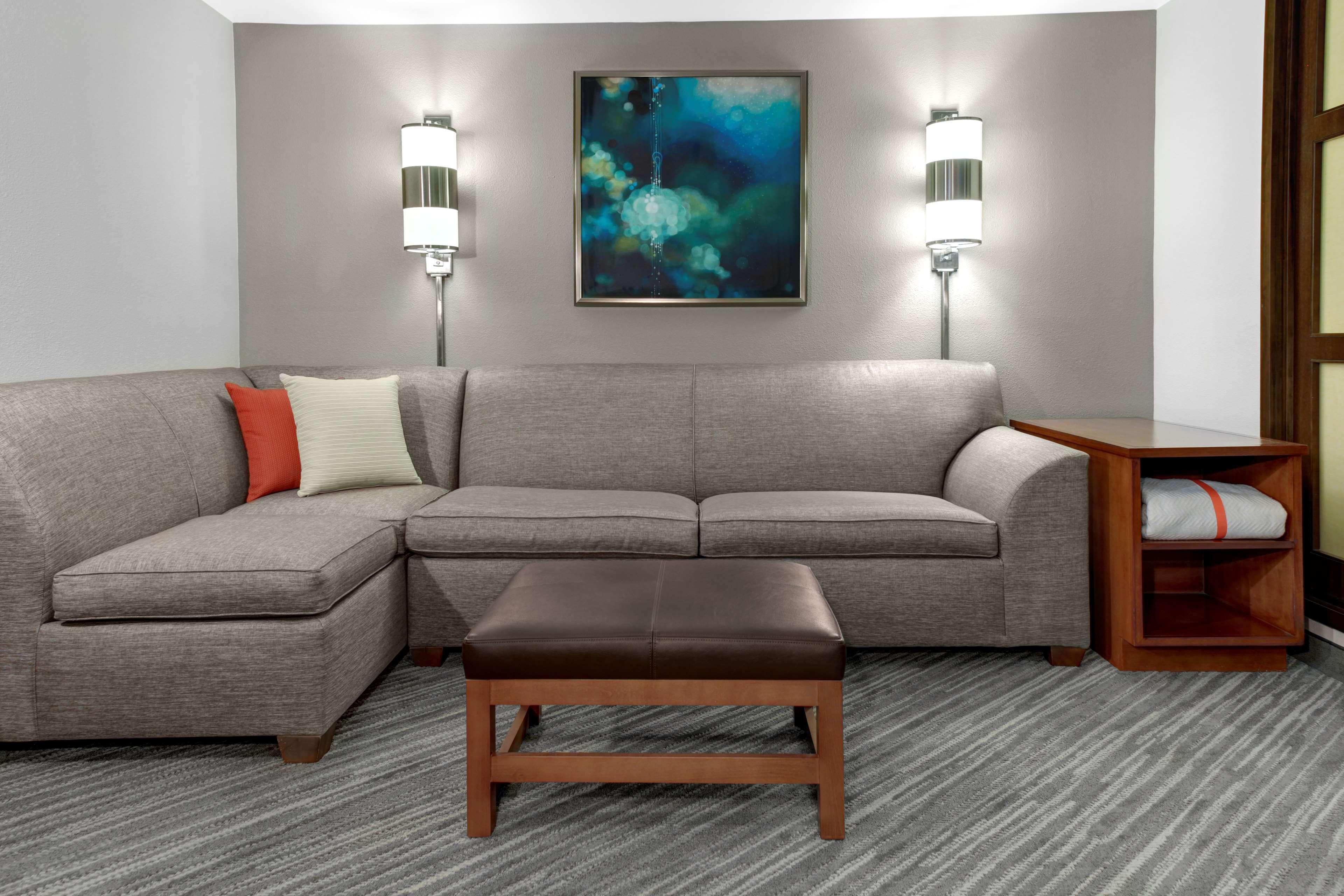 Hyatt Place Detroit/Auburn Hills Exterior photo